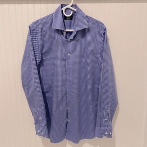 Tie Bar Brand. Men’s Blue Gingham Button-Down Dress shirt